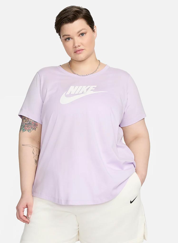 Logo Essentials Stutterma - The Nike Tee